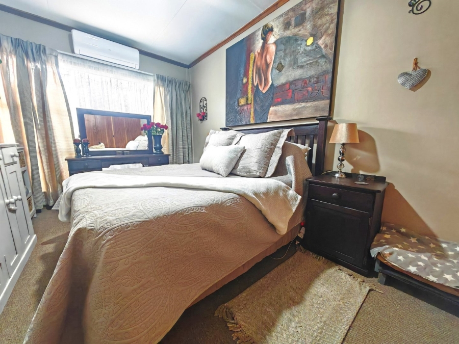 2 Bedroom Property for Sale in Pellissier Free State